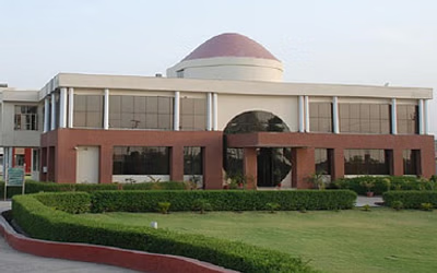 GLOBAL INSTITUTE OF TECHNOLOGY GITM Gurgaon Admissions 2025: MBA and Btech on BoostMyTalent