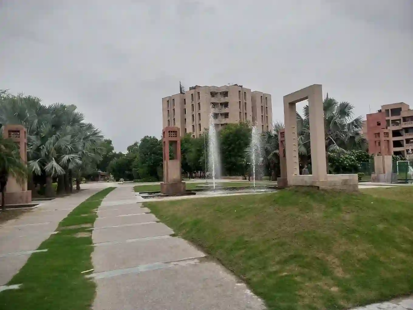 Galgotias University Noida Admissions 2025: MBA and Btech on BoostMyTalent
